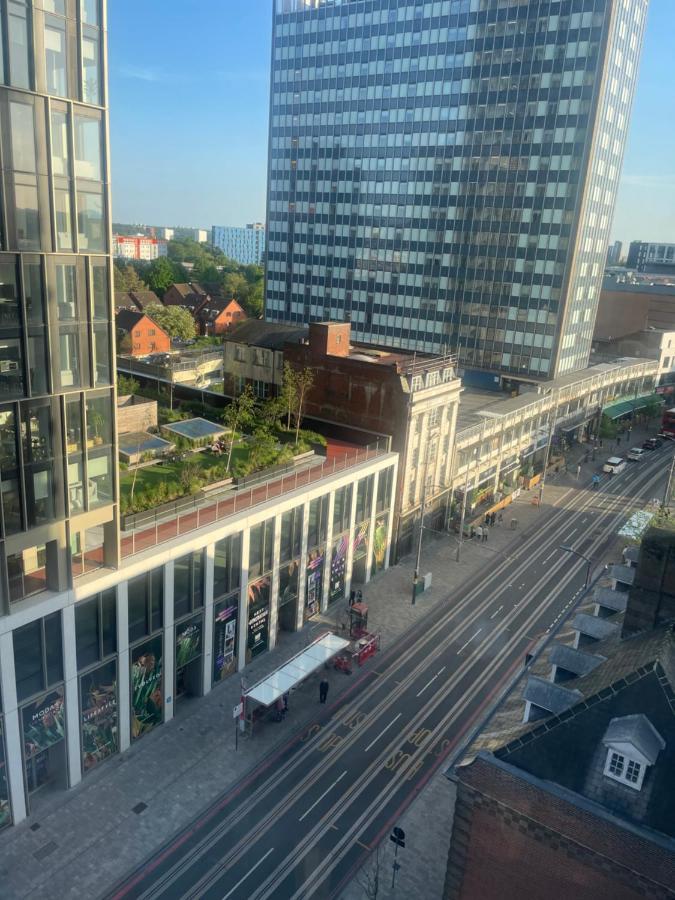 Beautiful Place - 2 Bedroom Apartment On Broad Street Birmingham Bagian luar foto